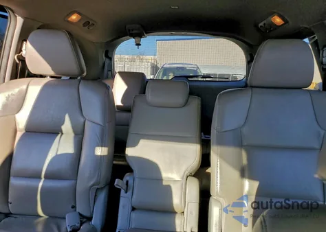 2016 Honda Odyssey Exl z USA, uszkodzony, nr VIN 5FNRL5H62GB100732